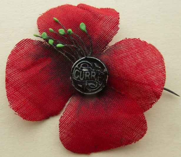 Canadian “Currie Button” Remembrance Poppy 1934/35. Image courtesy/© of K. Furey.