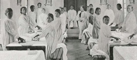 Repassage/Ironing. Ironing: Myre de Vilers Normal School, Antananarivo. La Dépêche Coloniale Illustrée, Page 232. 15 January 1904 [Gallica]